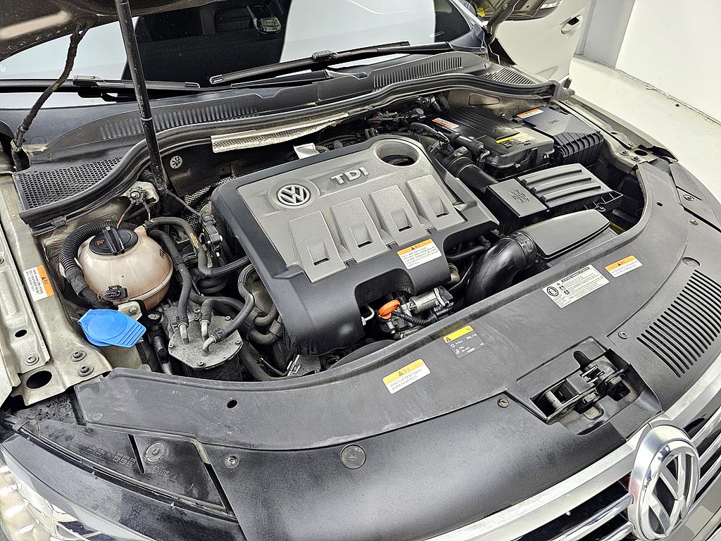 Volkswagen CC - Vista 6