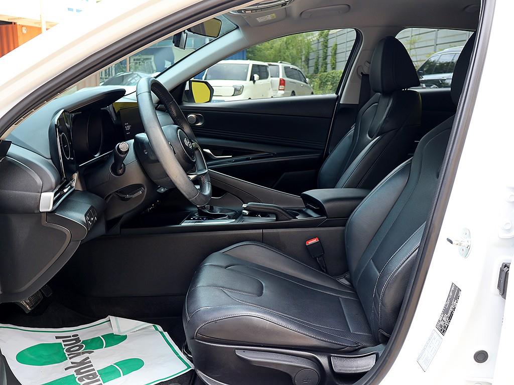 HYUNDAI Avante 2023 Blanco - Importación desde Corea - HF Imports Iquique - Foto 13