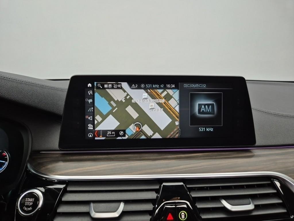 BMW 5 Series - Vista 10