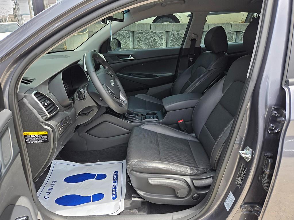 HYUNDAI Tucson - Vista 5