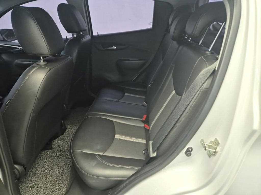 Chevrolet Spark - Vista 12