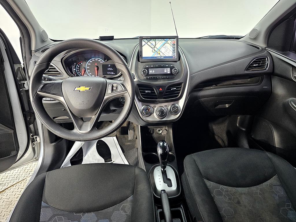 Chevrolet Spark - Vista 5