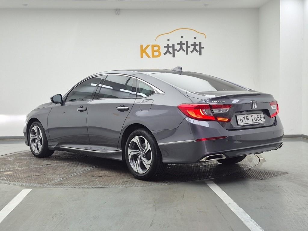 Honda Accord - Vista 3
