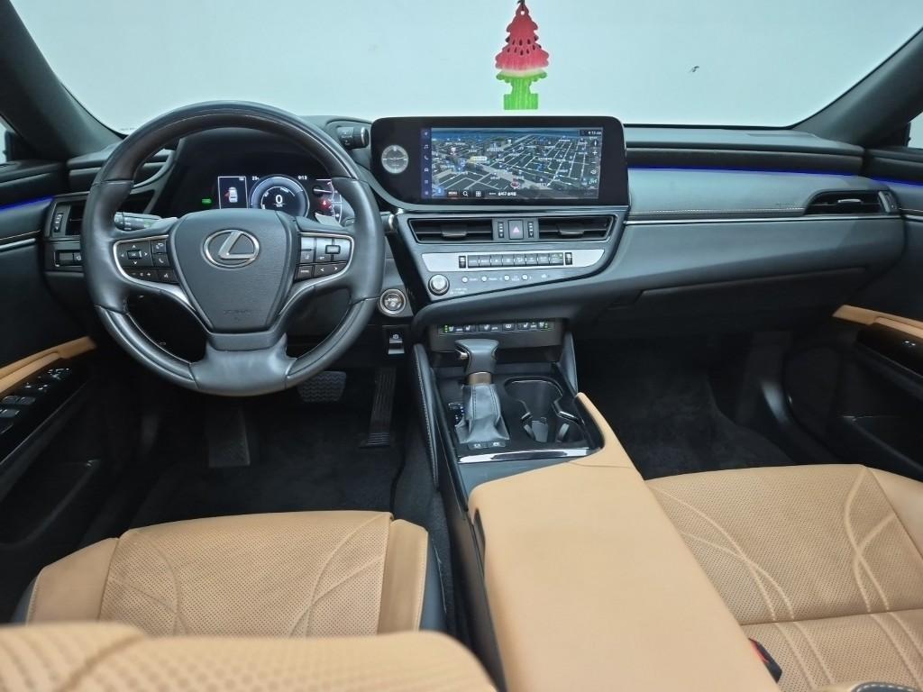 Lexus ES - Vista 7