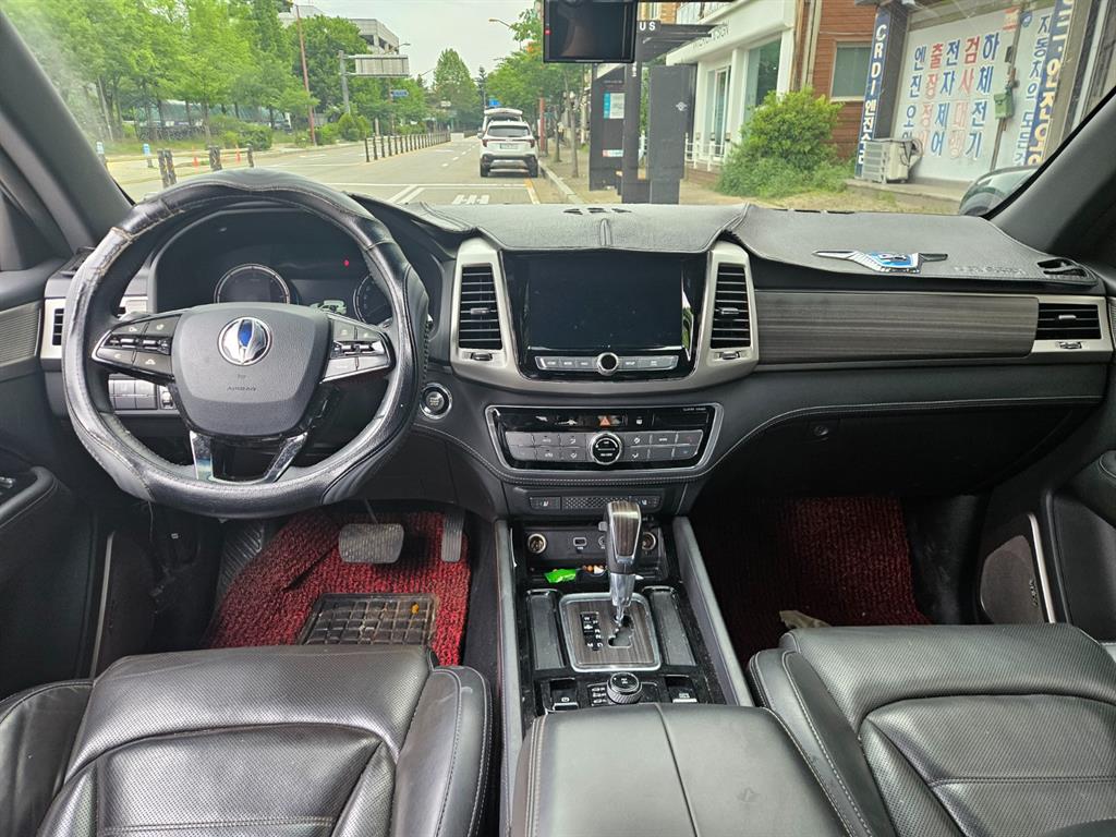 Ssangyong Rexton - Vista 7