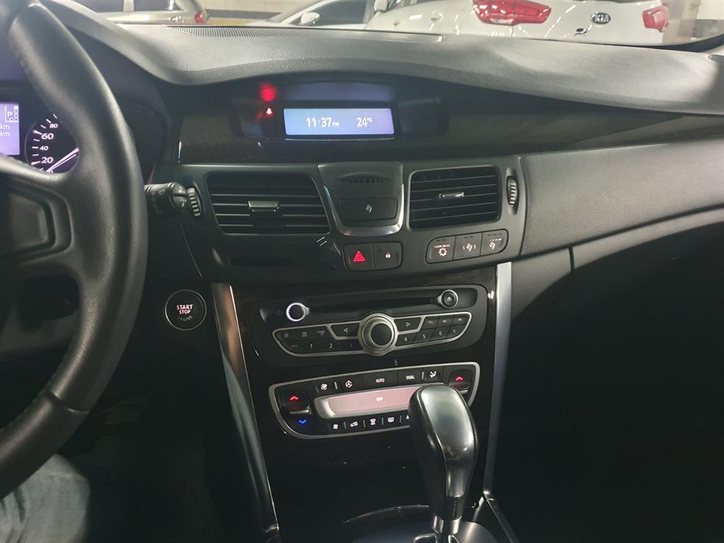 SAMSUNG SM5 2010 Gris - Importación desde Corea - HF Imports Iquique - Foto 17