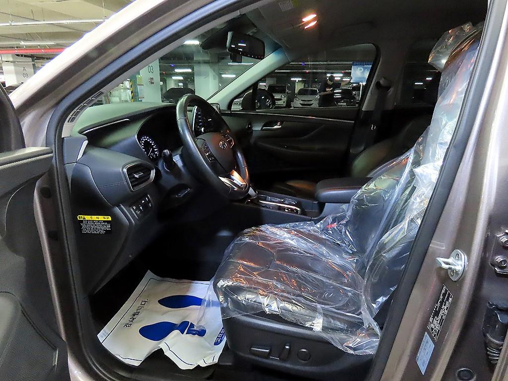 HYUNDAI Santa Fe - Vista 6
