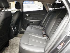 HYUNDAI Sonata - Vista 8