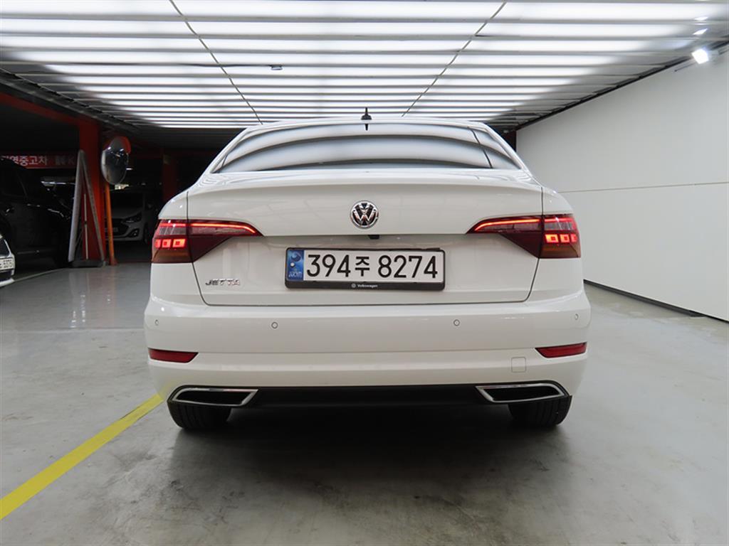 Volkswagen Jetta - Vista 3