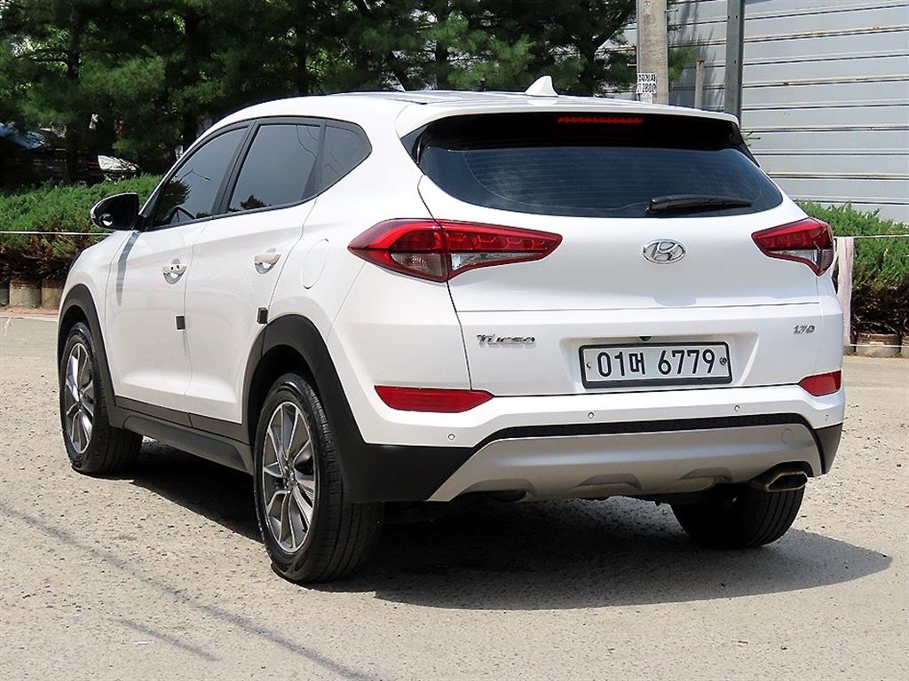 HYUNDAI Tucson - Vista 3