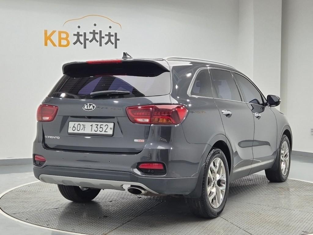 KIA Sorento - Vista 2