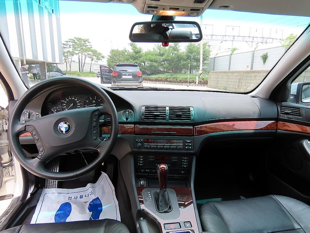 BMW 5 Series - Vista 7