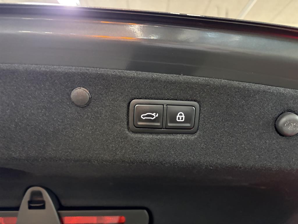 KIA K8 - Vista 9