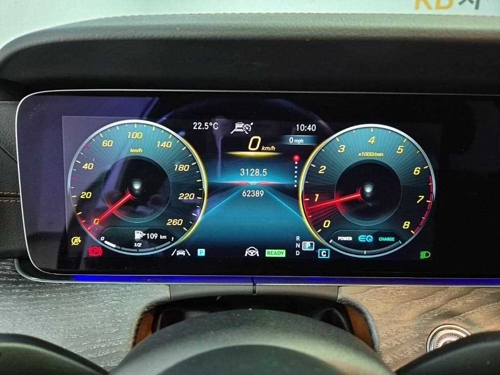 Mercedes Benz E class - Vista 6