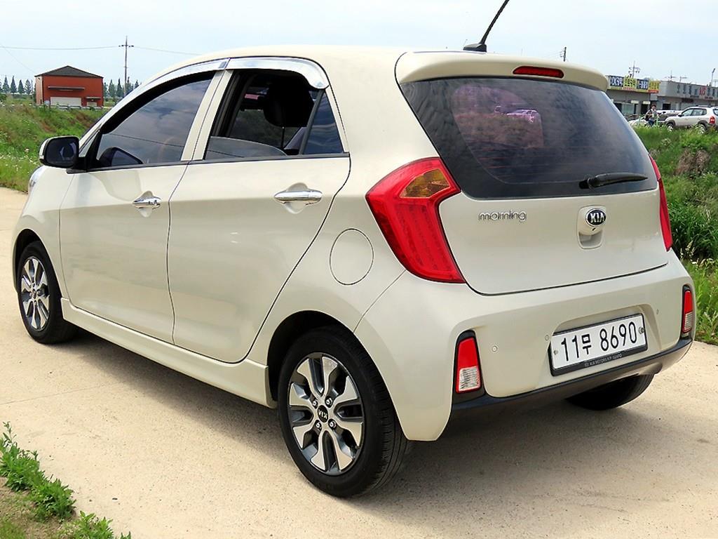 KIA Morning - Vista 3