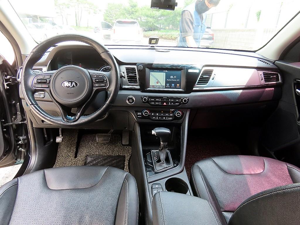 KIA Niro - Vista 7