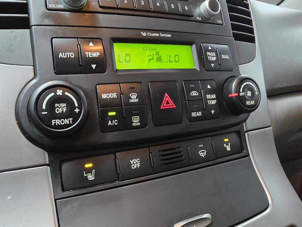 KIA Carnival 2012 Blanco - Importación desde Corea - HF Imports Iquique - Foto 15