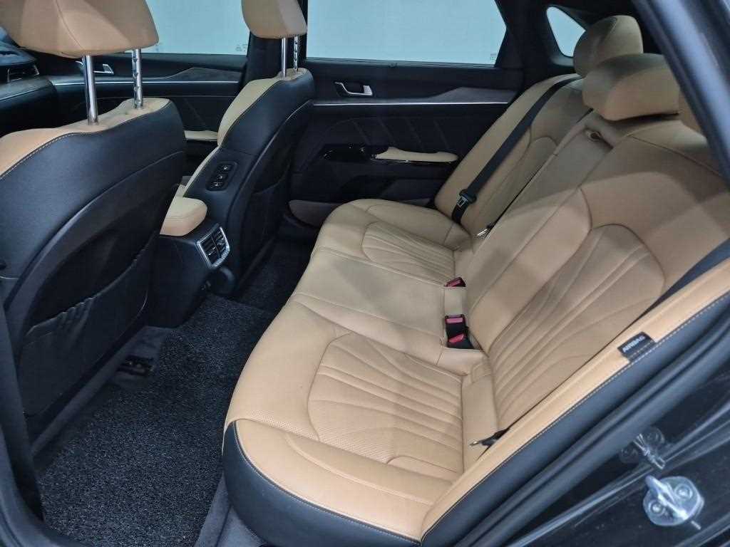 KIA K5 - Vista 12