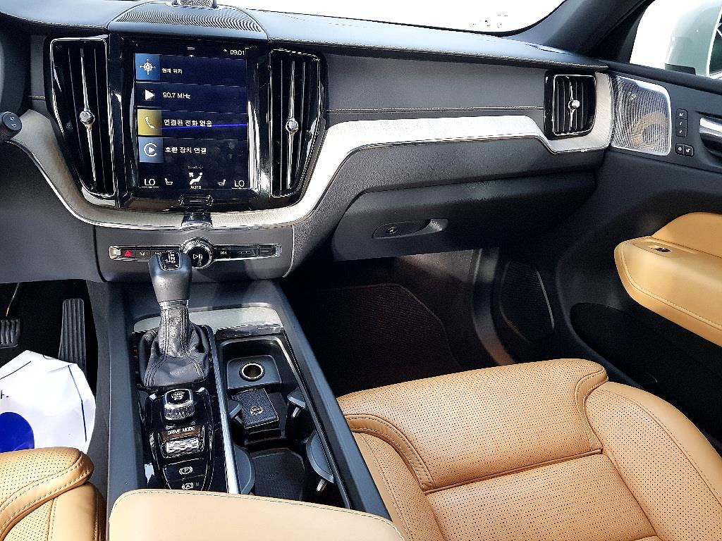 Volvo XC60 - Vista 10
