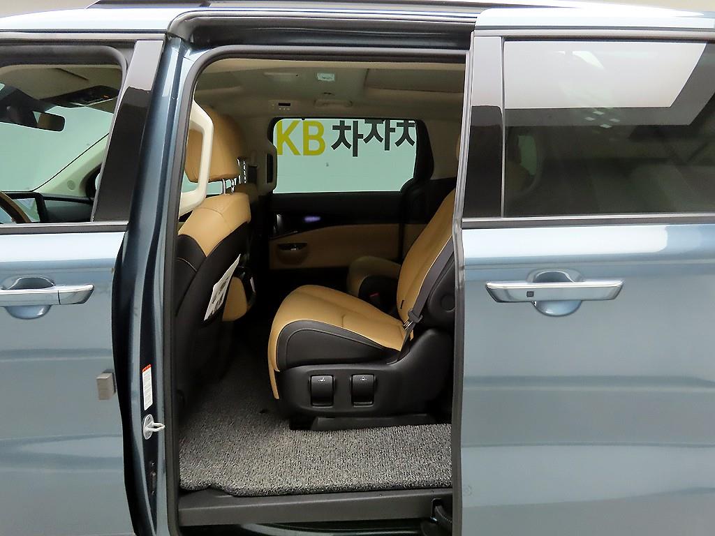KIA Carnival 2023 Azul - Importación desde Corea - HF Imports Iquique - Foto 14