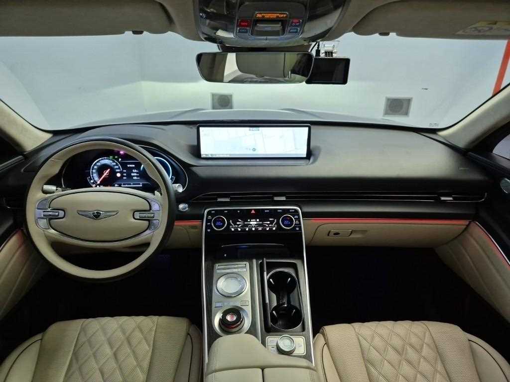Genesis GV80 - Vista 7