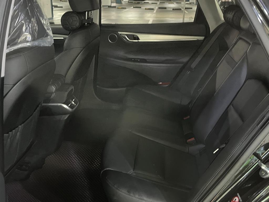 HYUNDAI Grandeur - Vista 7