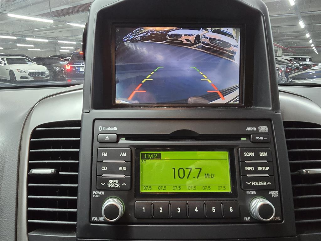 KIA Carnival 2012 Blanco - Importación desde Corea - HF Imports Iquique - Foto 14