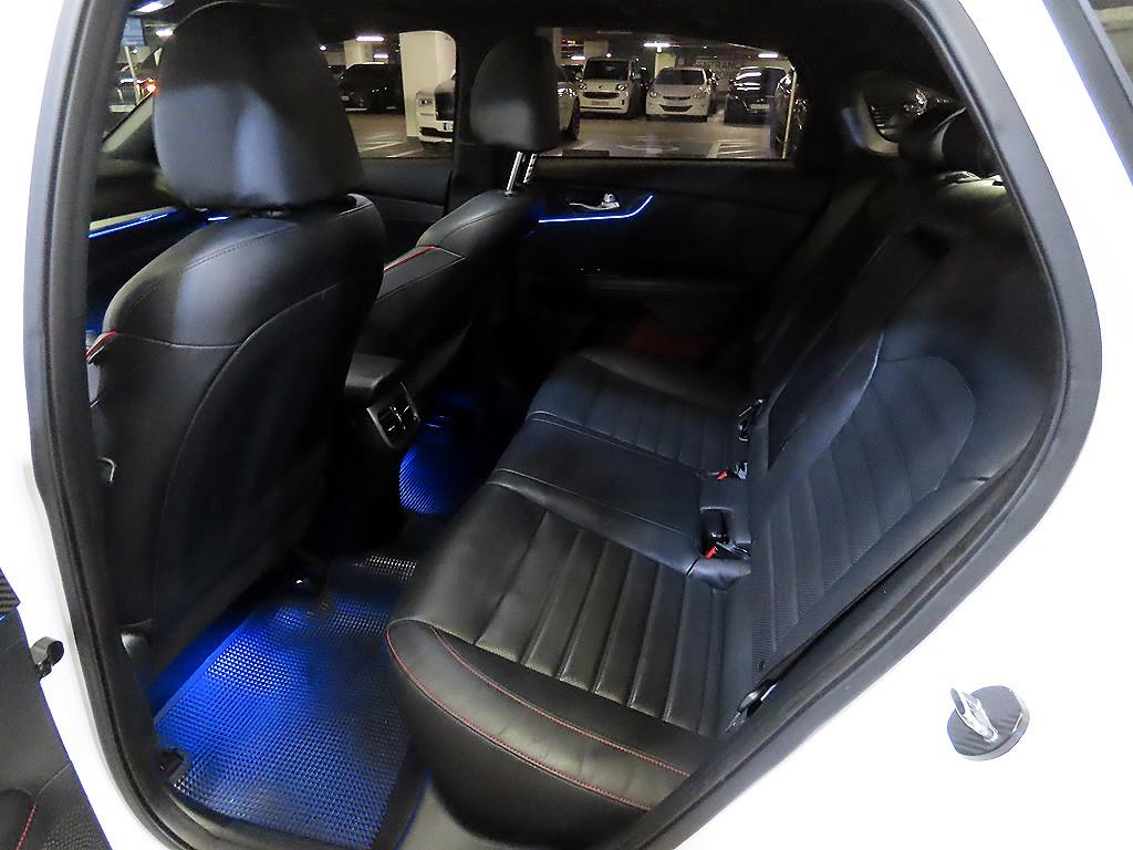 KIA K3 - Vista 7