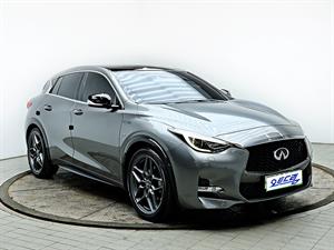 Infiniti Q - Vista 4