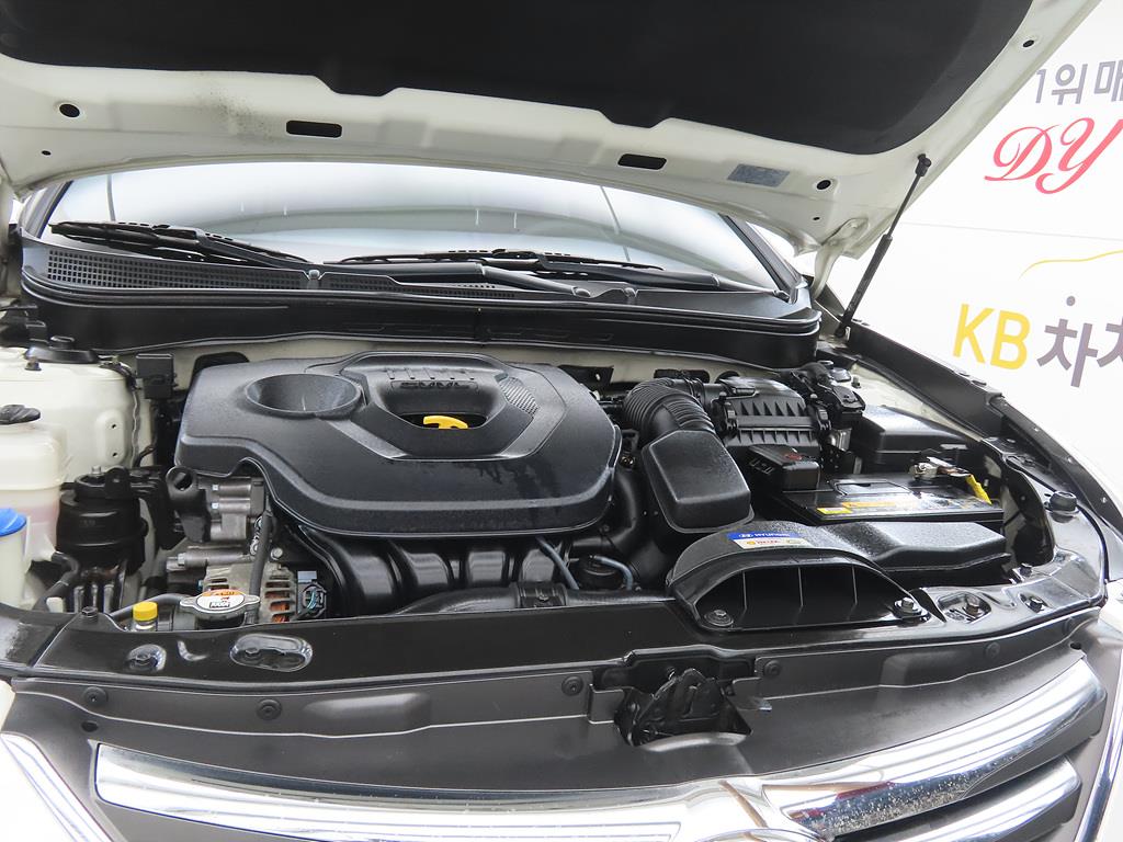 HYUNDAI Sonata 2013 Blanco - Importación desde Corea - HF Imports Iquique - Foto 19