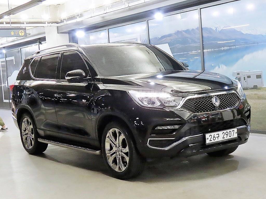Ssangyong Rexton 2018 Negro - Importación desde Corea - HF Imports Iquique - Foto 1