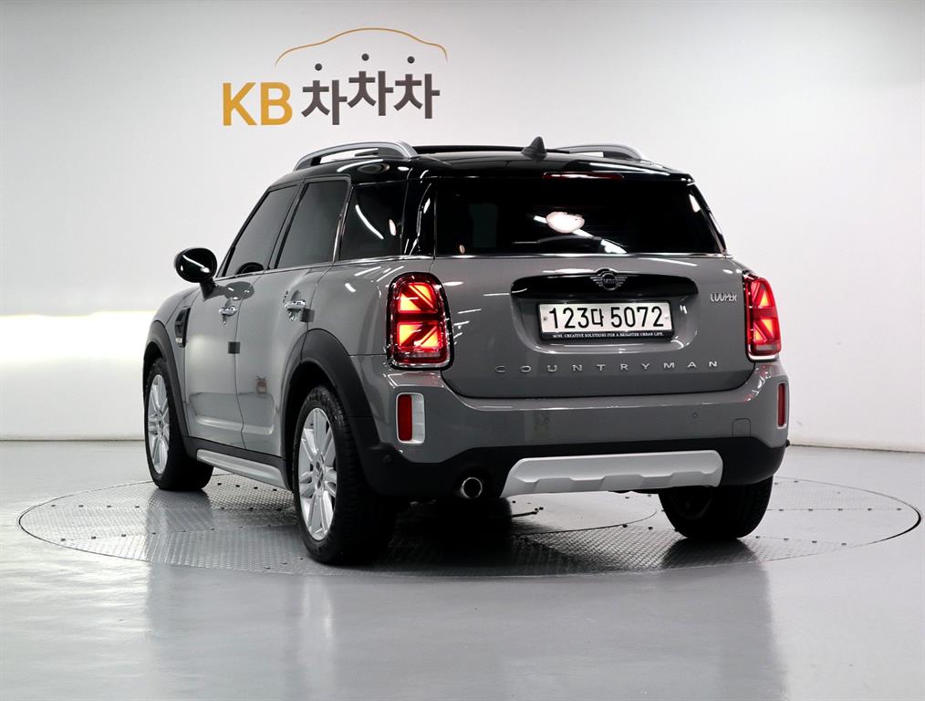 Mini Countryman - Vista 4
