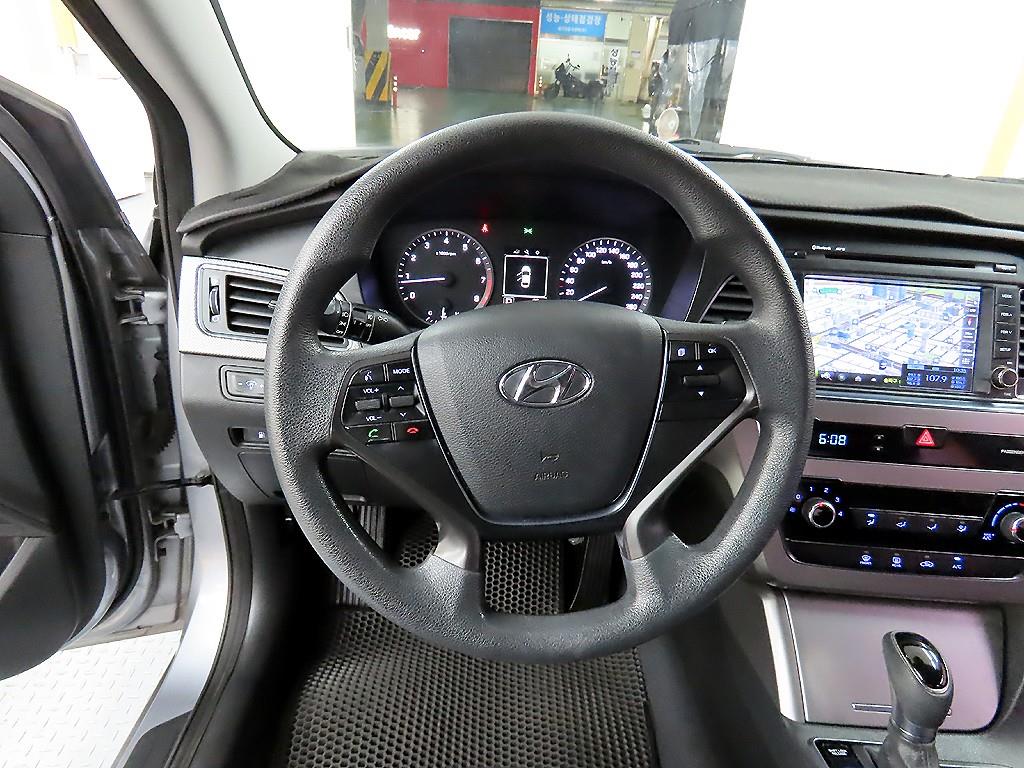 HYUNDAI Sonata - Vista 9