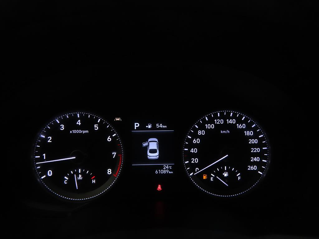 HYUNDAI Grandeur - Vista 9