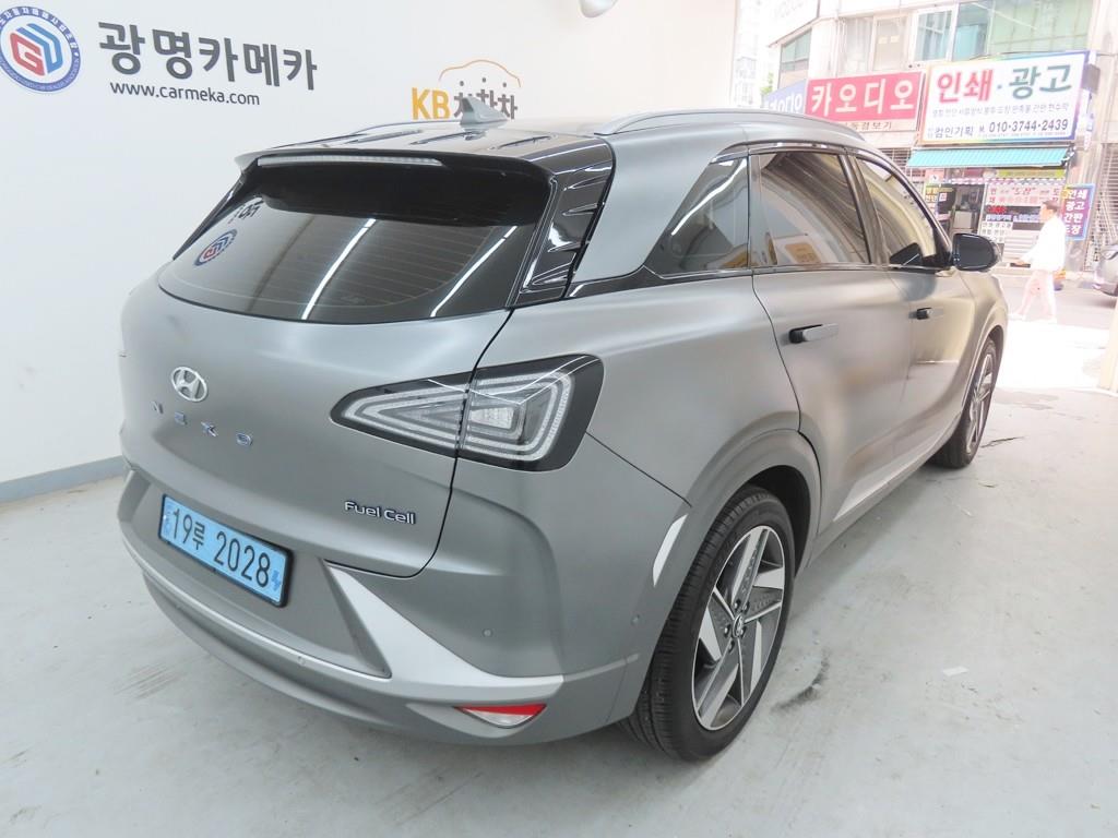 HYUNDAI Nexo - Vista 3