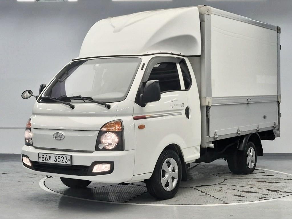 Small Truck Top_Wingbody 2015 Blanco - Importación desde Corea - HF Imports Iquique - Foto 1
