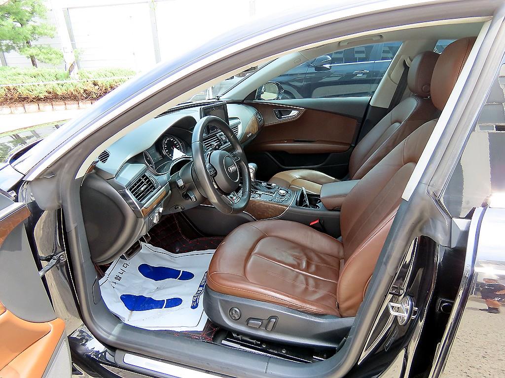 Audi A7 - Vista 5