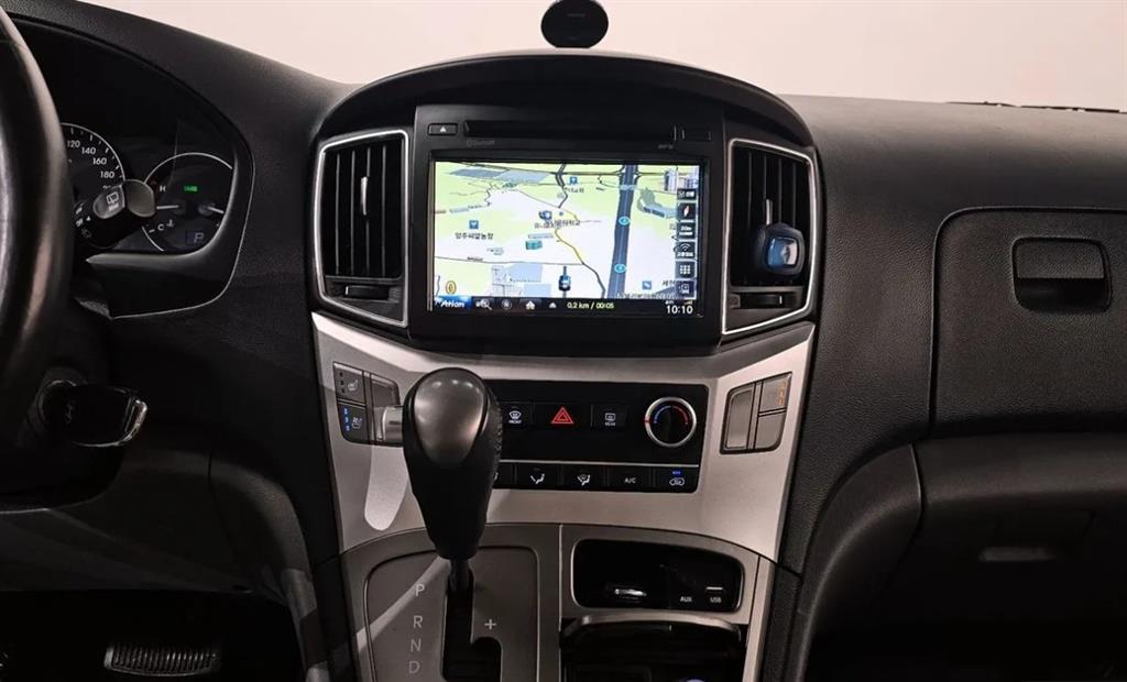 HYUNDAI Starex 2019 Blanco - Importación desde Corea - HF Imports Iquique - Foto 13
