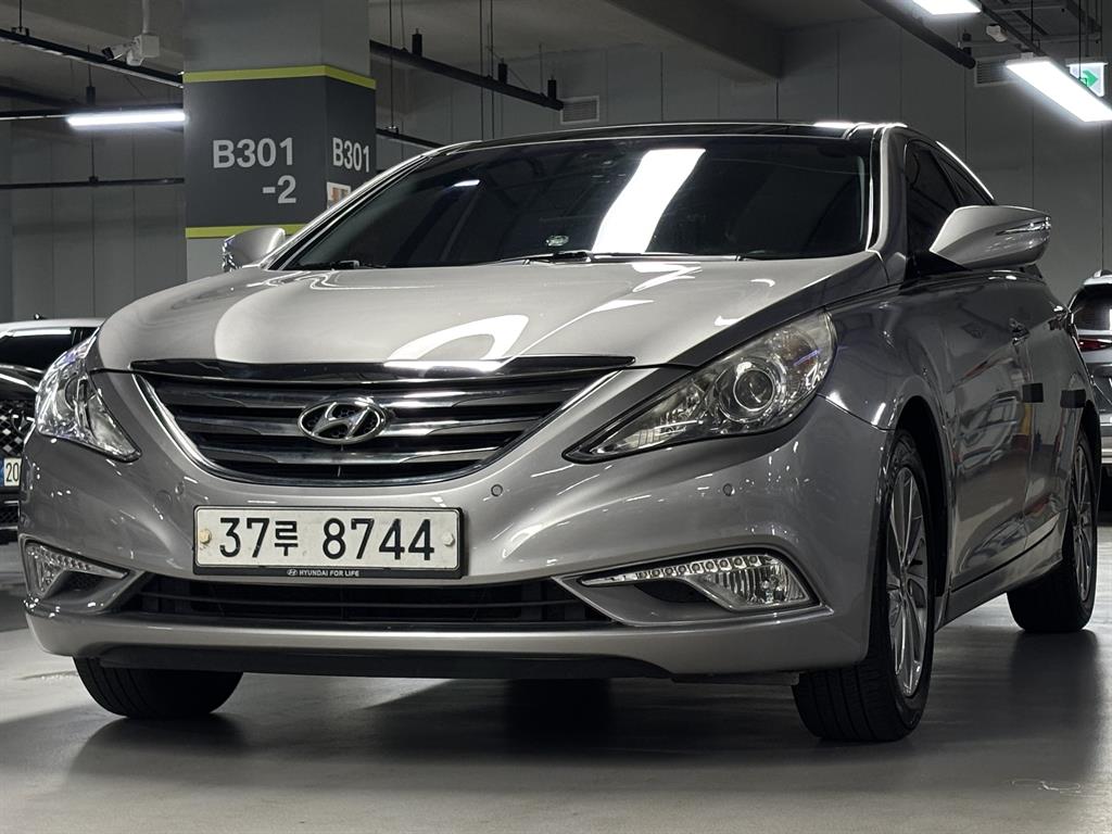 HYUNDAI Sonata 2013 Gris - Importación desde Corea - HF Imports Iquique - Foto 1
