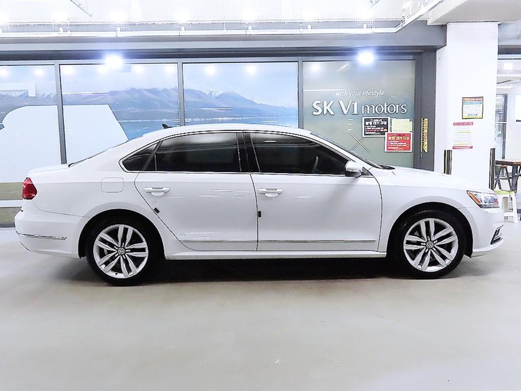 Volkswagen Passat - Vista 3