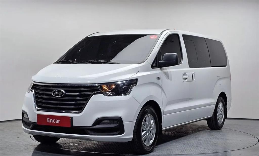 HYUNDAI Starex 2019 Blanco - Importación desde Corea - HF Imports Iquique - Foto 1