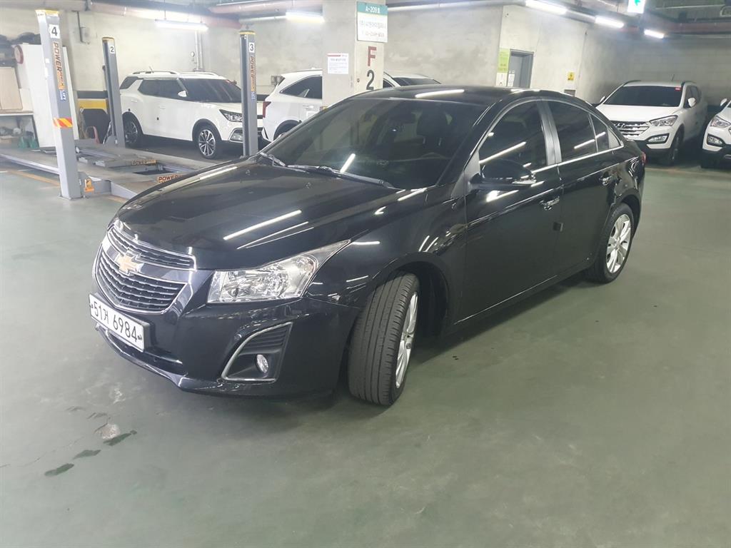 Chevrolet Cruise - Vista 3