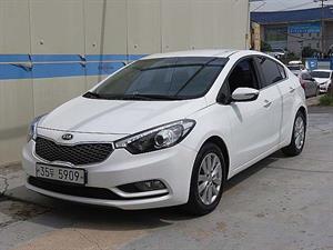 KIA K3 - Vista 4
