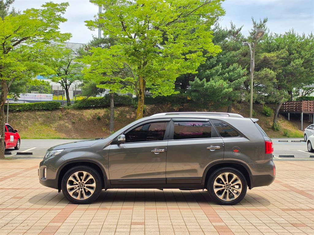 KIA Sorento - Vista 2