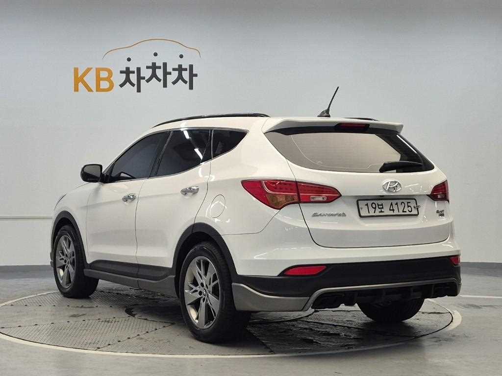 HYUNDAI Santa Fe - Vista 2