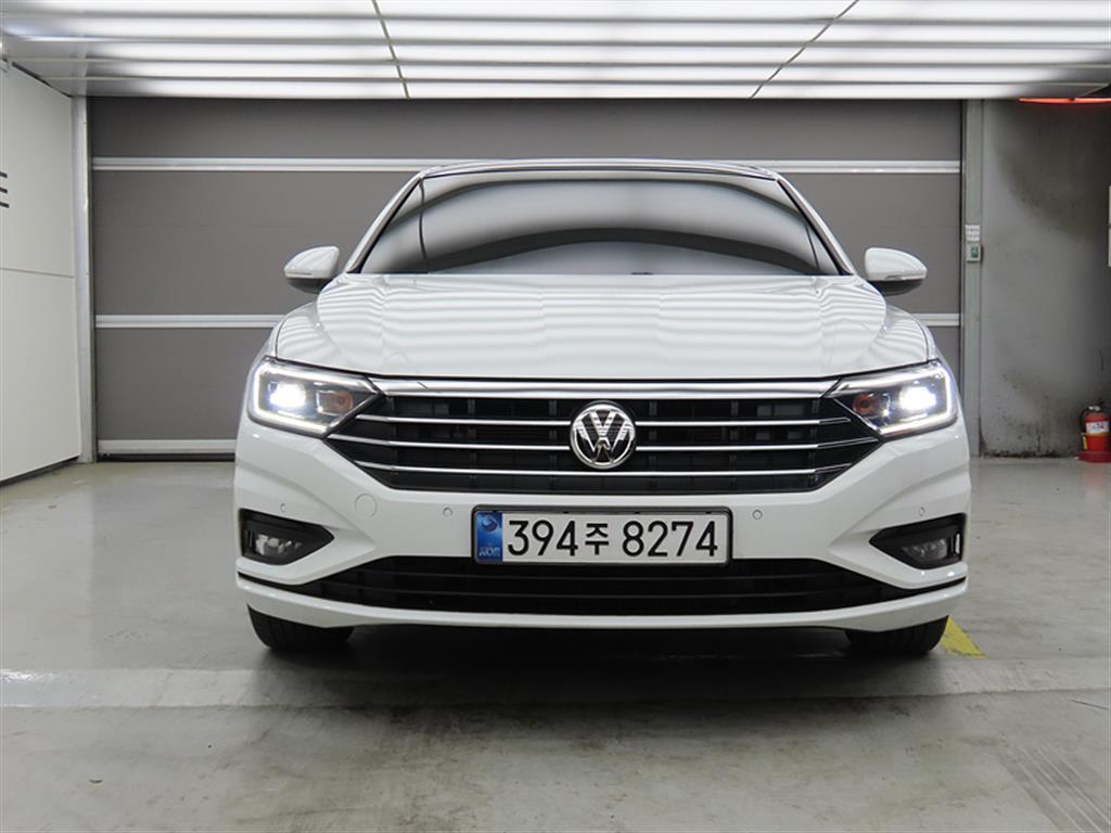 Volkswagen Jetta - Vista 2