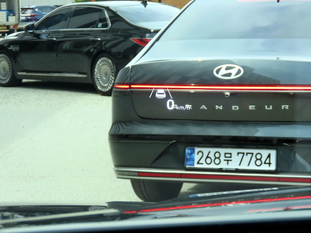 HYUNDAI Santa Fe - Vista 10