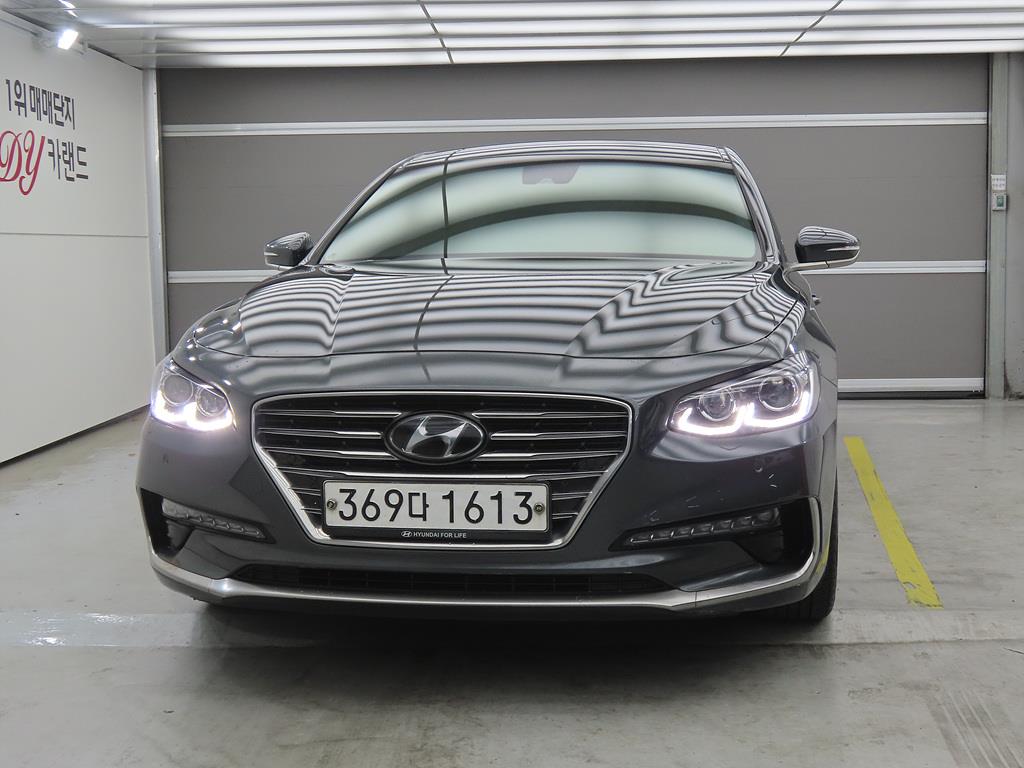 HYUNDAI Grandeur - Vista 2