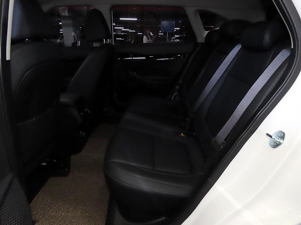KIA Seltos - Vista 7