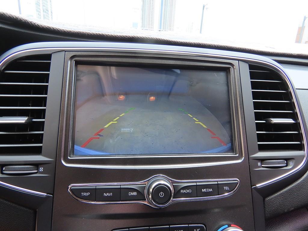 SAMSUNG SM6 - Vista 12